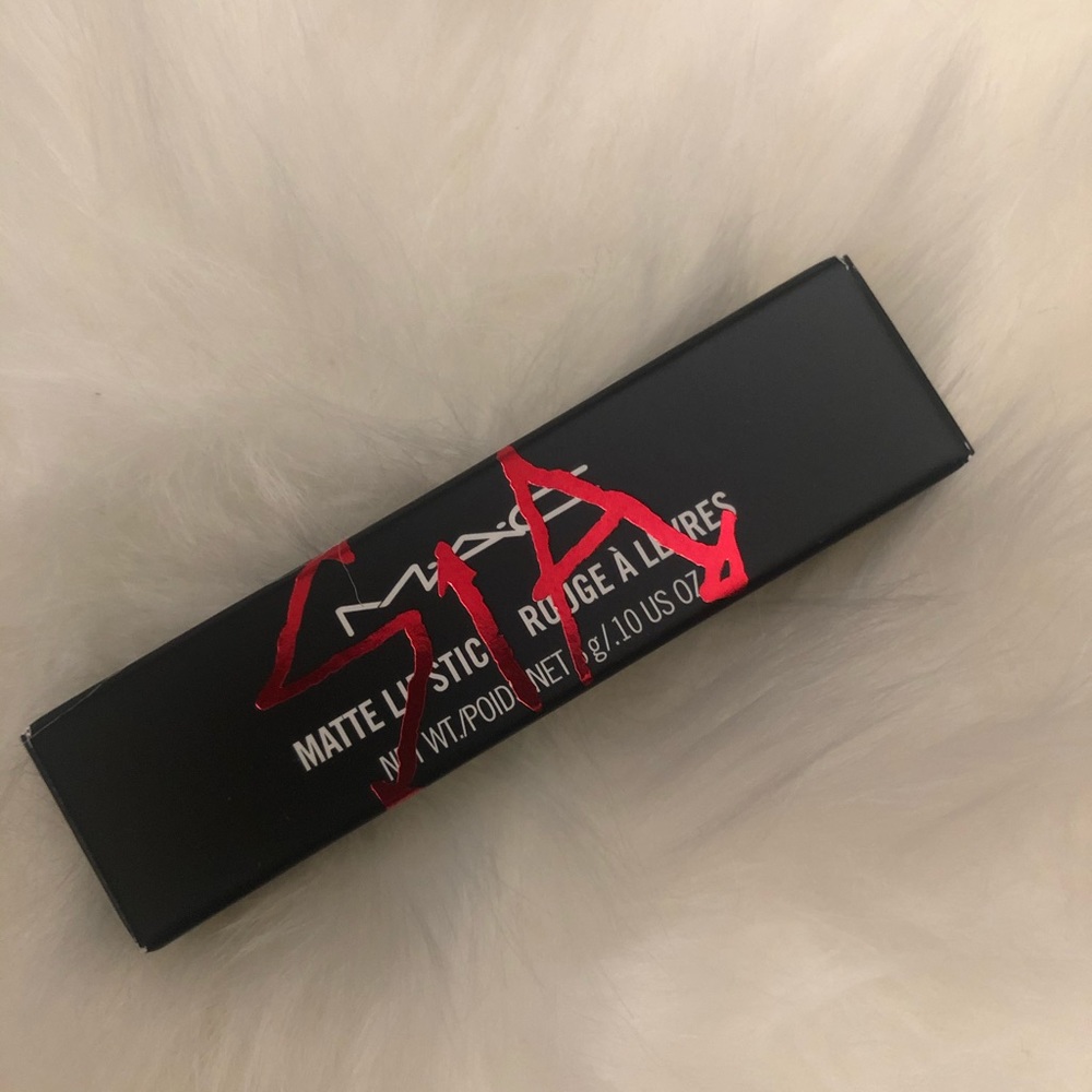 M·A·C Viva Glam Lipstick